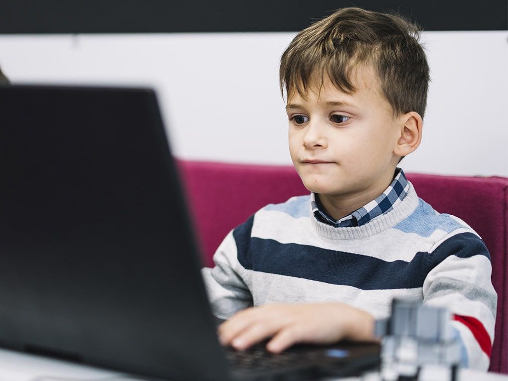 Initiez votre enfant à la formation de base de la programmation