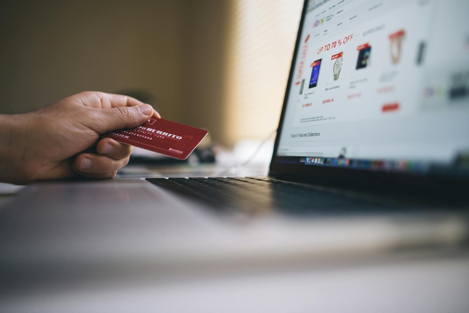 Formation media buying,data tracking & analysis